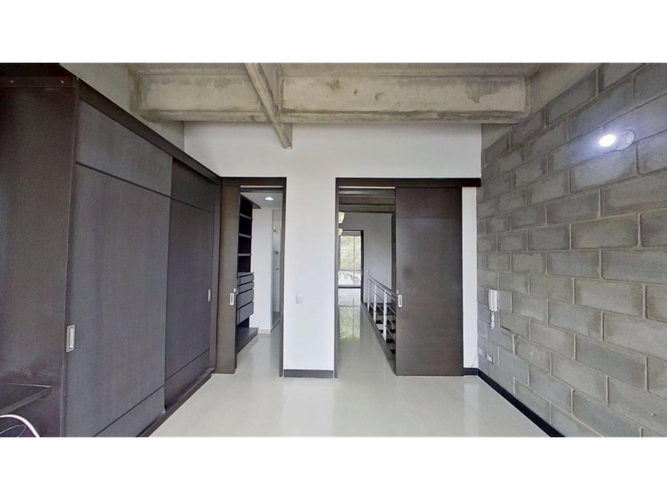 Apartaestudio en venta en Normandia, Cali, 82 m² · foto 2 de 19