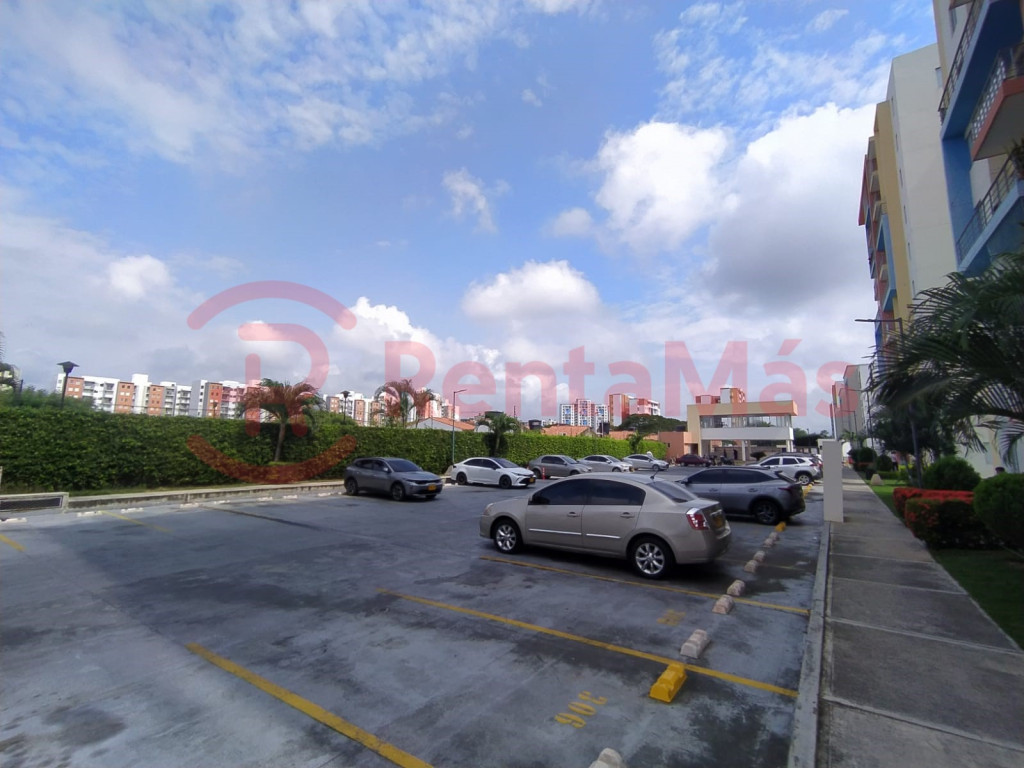 Apartamento en venta en Prados Del Este, Cúcuta · foto 2 de 18