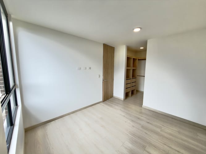 Apartamento en venta en San Jose De Bavaria, Bogotá · foto 7 de 13