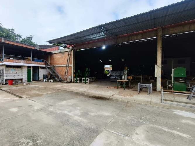 Bodega en arriendo en Las Delicias, Cali, 2700 m² · foto 14 de 21
