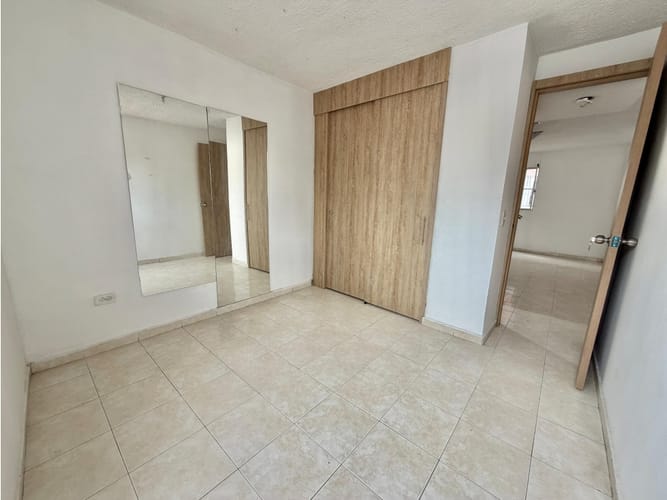 Apartamento de 4 alcobas en venta en Rincon De Giron Parte Alta, Girón, 93 m² · foto 11 de 20