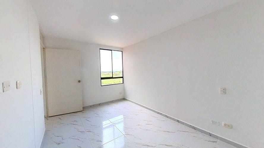 Apartamento de 3 alcobas en venta en Los Comuneros I Etapa, Cali, 77 m² · foto 13 de 18