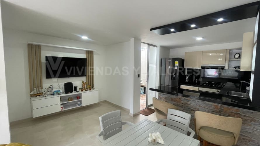 Casa de 3 alcobas en venta en Conjunto Cerrado Firenze, Villa del Rosario, 57 m² · foto 4 de 12