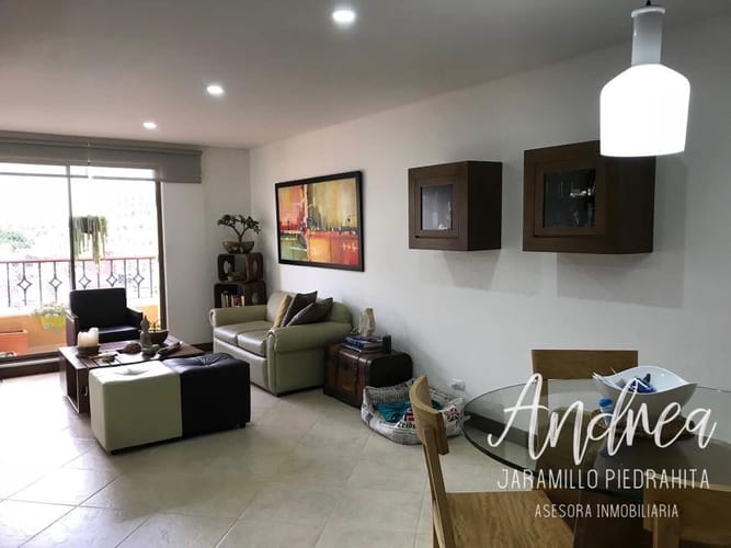 Apartamento de 3 alcobas en venta en Rionegro, 104 m² · foto 2 de 7
