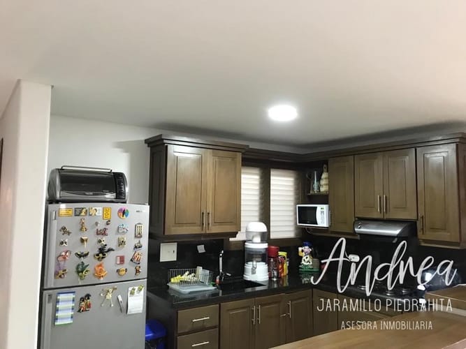 Apartamento de 3 alcobas en venta en Rionegro, 104 m² · foto 6 de 7