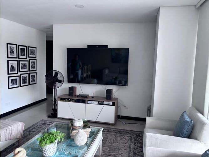 Apartamento de 2 alcobas en venta en Santa Monica, Cali, 127 m² · foto 7 de 20