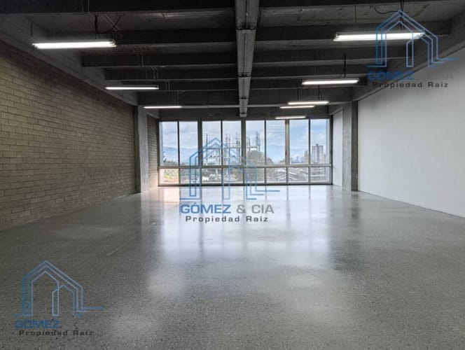 Oficina en arriendo en El Poblado, Medellín, 176 m² · foto 9 de 10