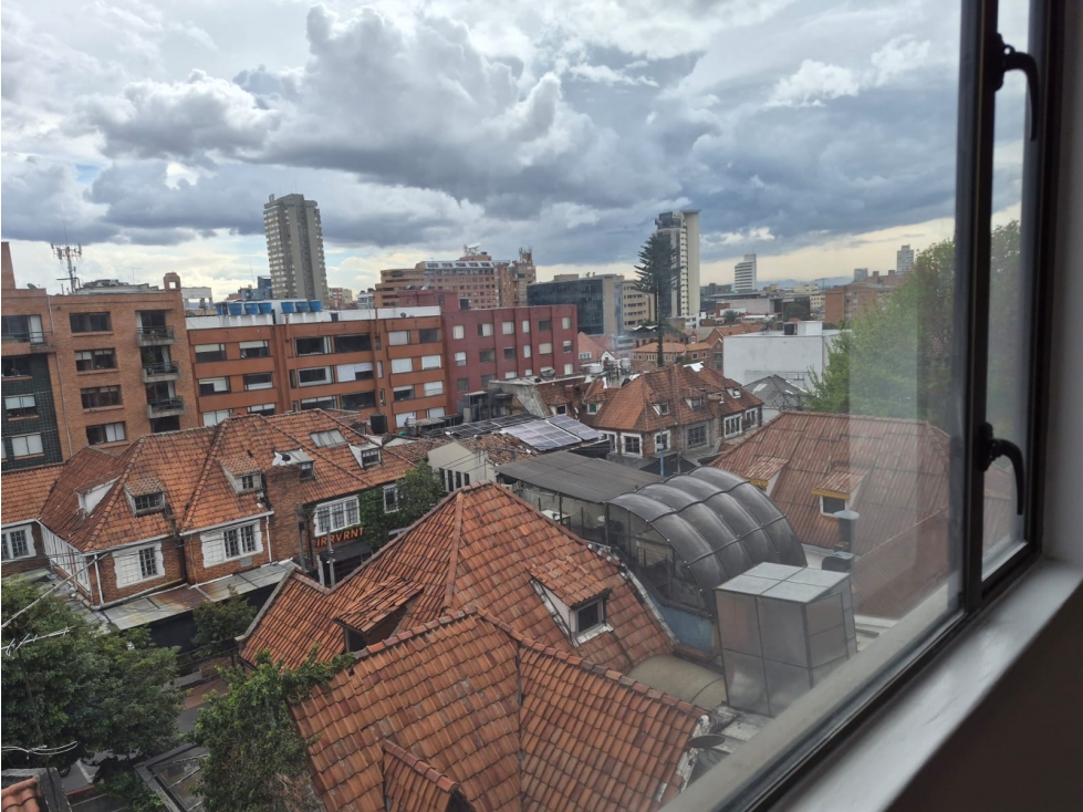 Apartamento en venta en Los Rosales, Bogotá · foto 7 de 13