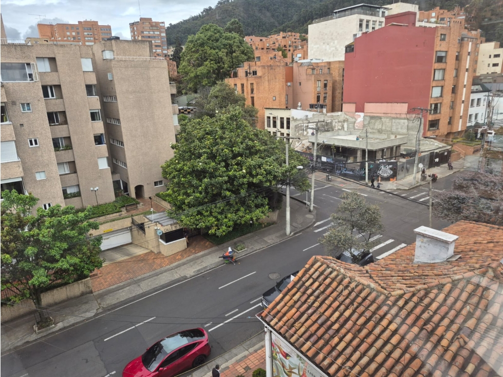 Apartamento en venta en Los Rosales, Bogotá · foto 10 de 13