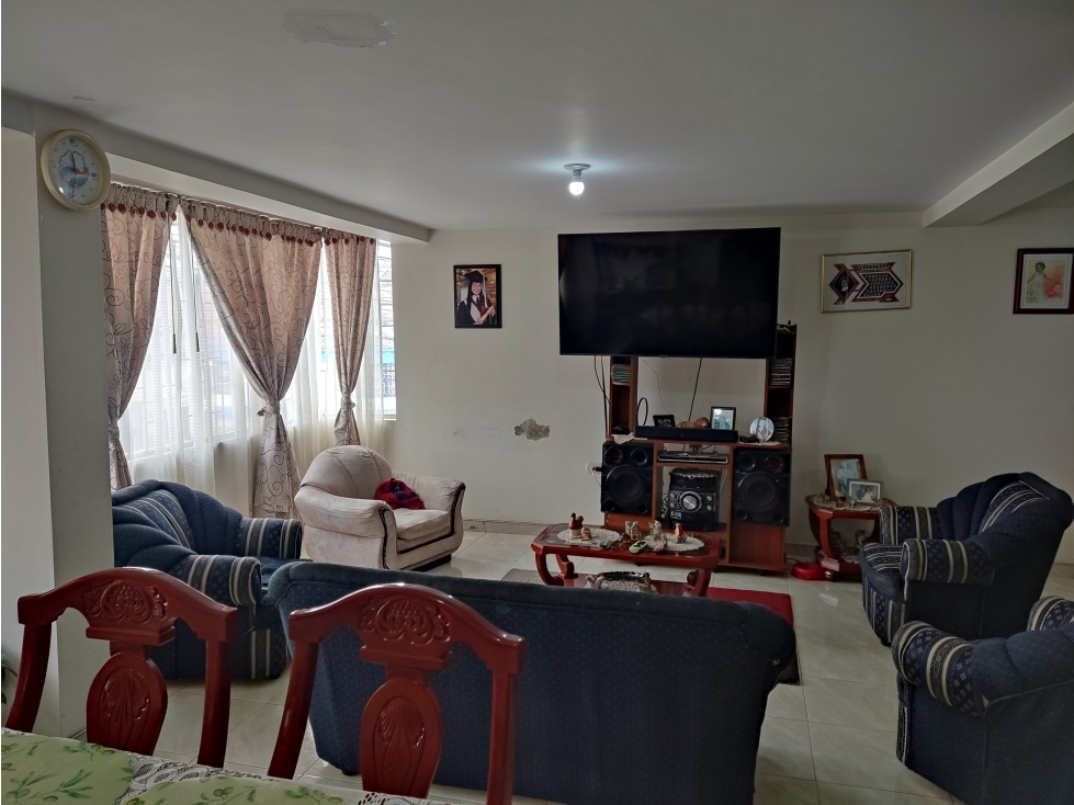 Casa en venta en Centro Fontibon, Bogotá · foto 17 de 24
