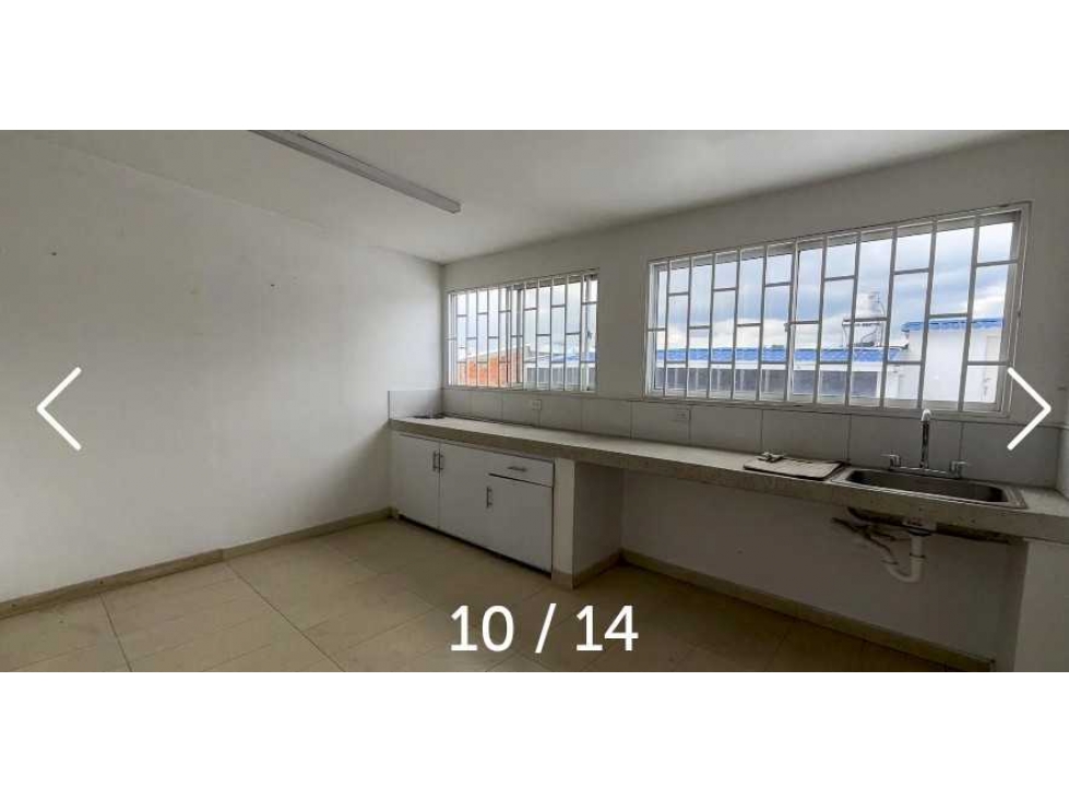 Casa en venta en Polo Club, Bogotá · foto 8 de 12