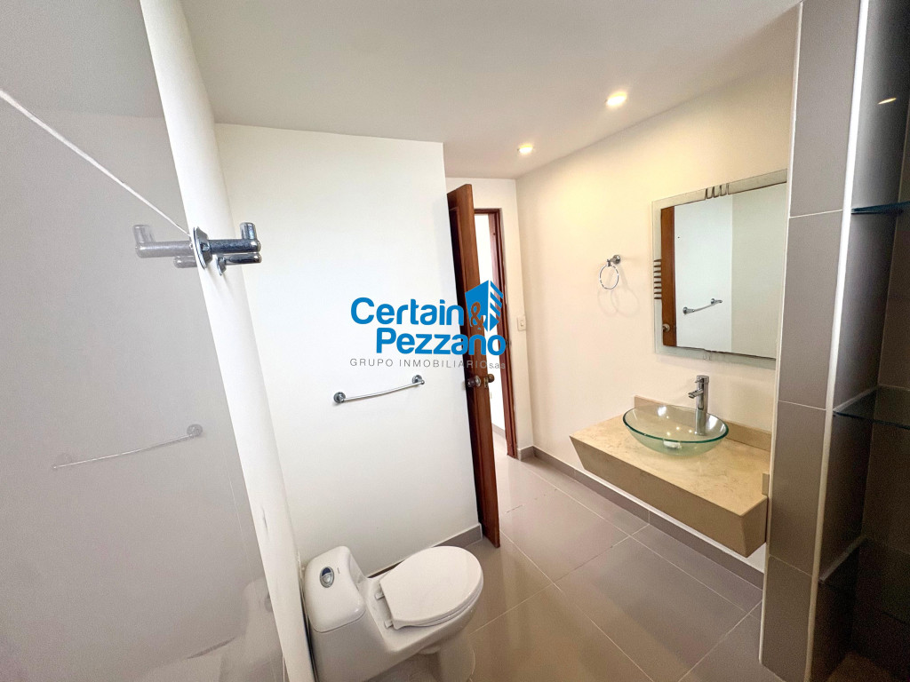 Apartamento en arriendo en Manga, Cartagena · foto 9 de 22