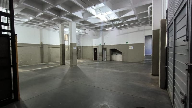 Bodega en arriendo en Monteazul, Sabaneta, 690 m² · foto 3 de 15