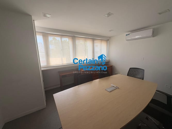Oficina en arriendo en Manga, Cartagena, 173 m² · foto 23 de 24