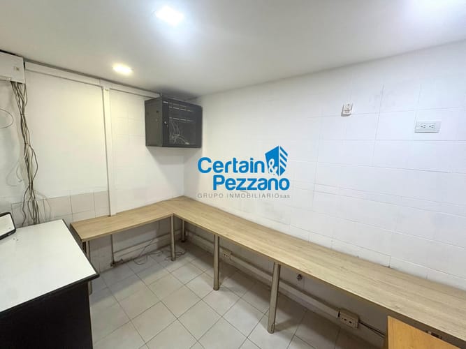 Oficina en arriendo en Manga, Cartagena, 173 m² · foto 24 de 24