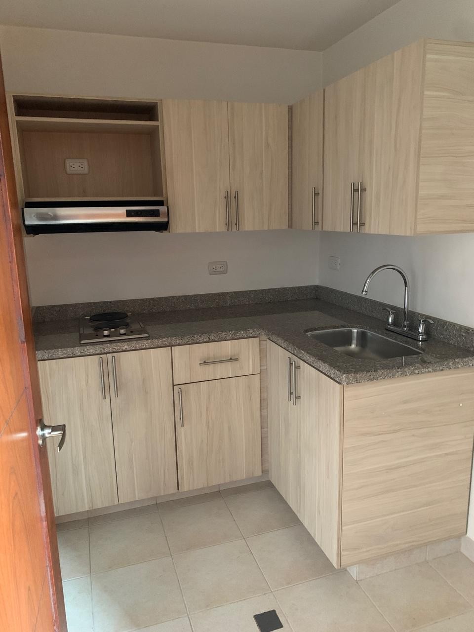 Apartamento en venta en El Poblado, Medellín · foto 6 de 19