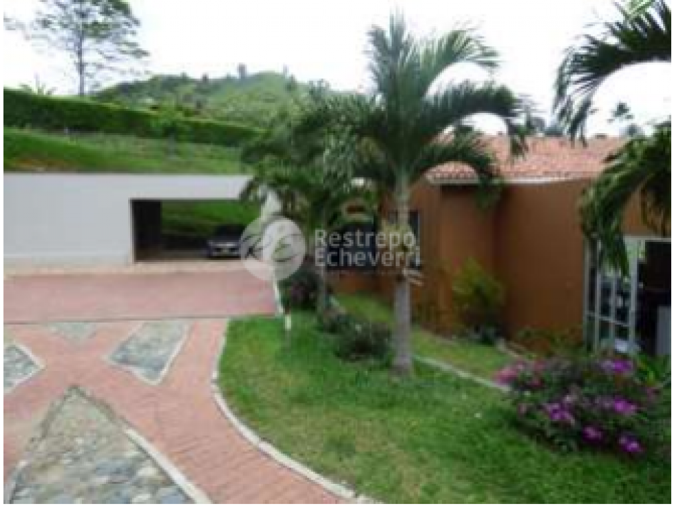 Casa en venta en San Bernardo Del Viento, Manizales · foto 3 de 13