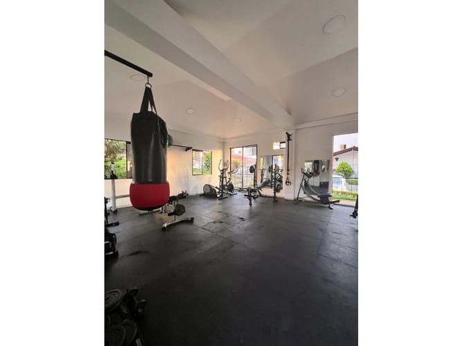 Apartamento de 3 alcobas en venta en Brisas De Las Americas, Pereira, 72 m² · foto 6 de 6