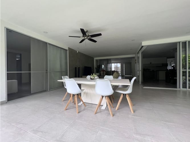 Casa de 3 alcobas en venta en Condina, Pereira, 370 m² · foto 23 de 24