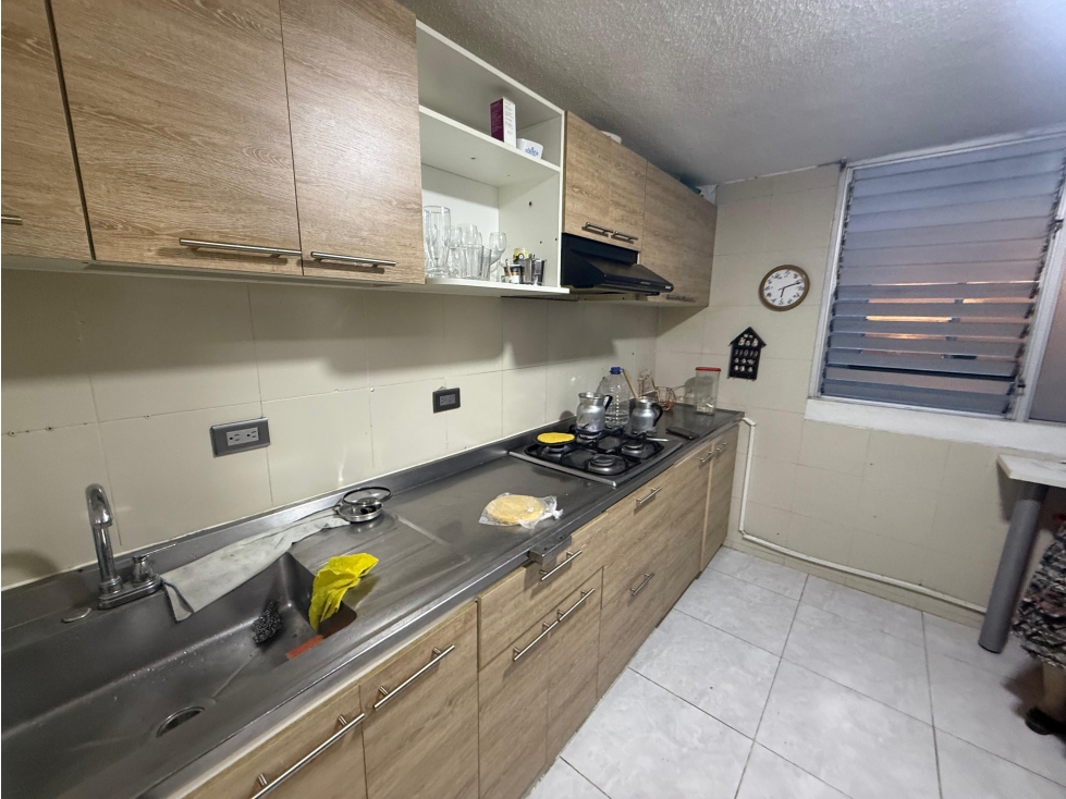 Apartamento en venta en Sector Lago Uribe, Pereira · foto 4 de 24