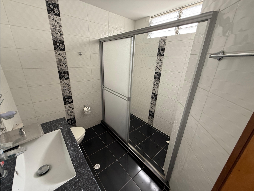 Apartamento en venta en Sector Lago Uribe, Pereira · foto 19 de 24