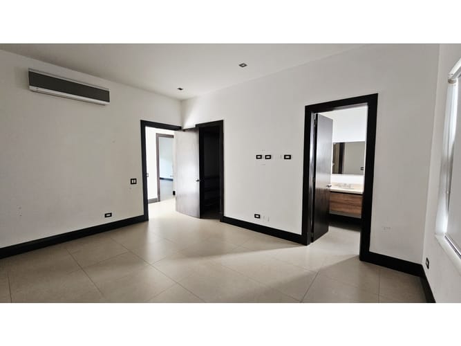 Casa de 4 alcobas en venta en Cerritos, Pereira, 500 m² · foto 11 de 24