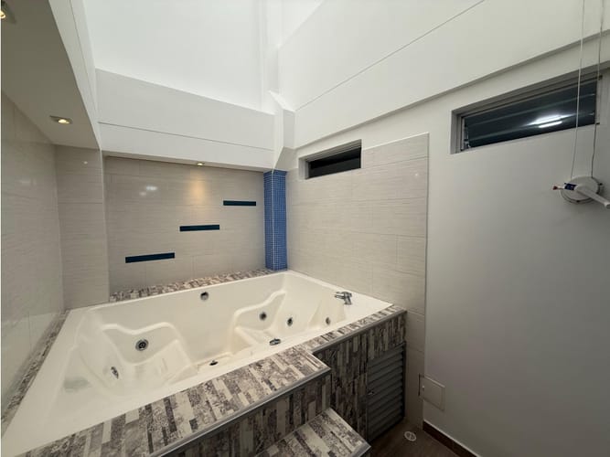 Edificio en venta en La Pradera, Dosquebradas, 277 m² · foto 15 de 24