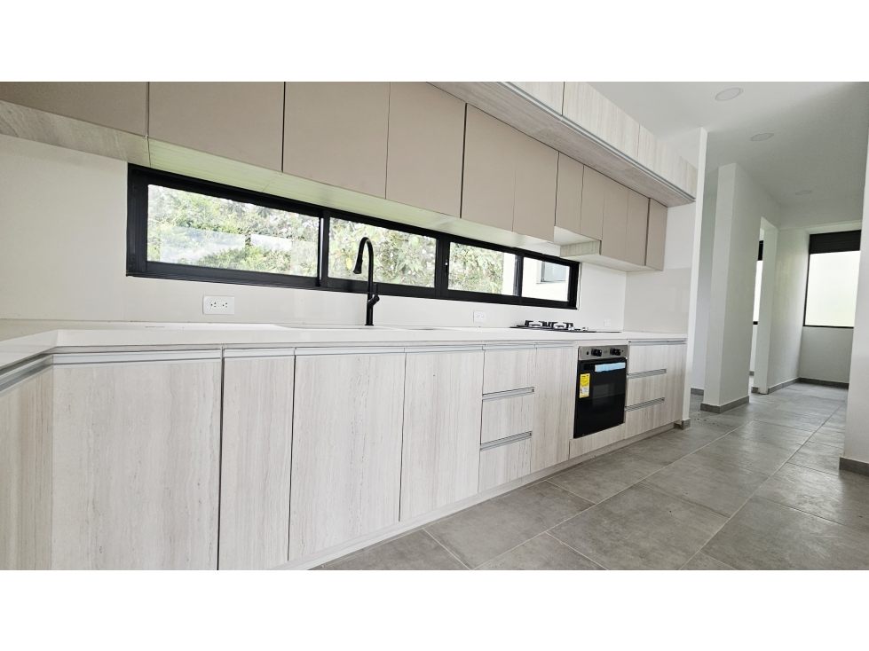 Casa en venta en Tribunas Corcega, Pereira · foto 5 de 17