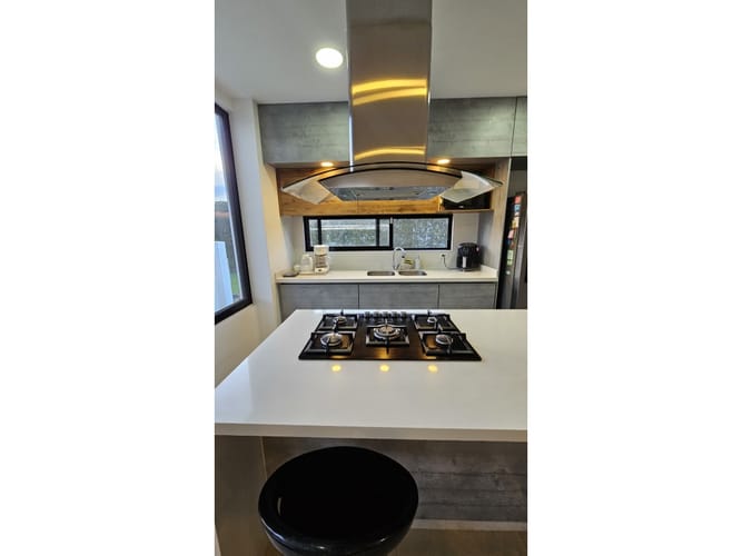 Casa de 3 alcobas en venta en Cerritos, Pereira, 260 m² · foto 5 de 13