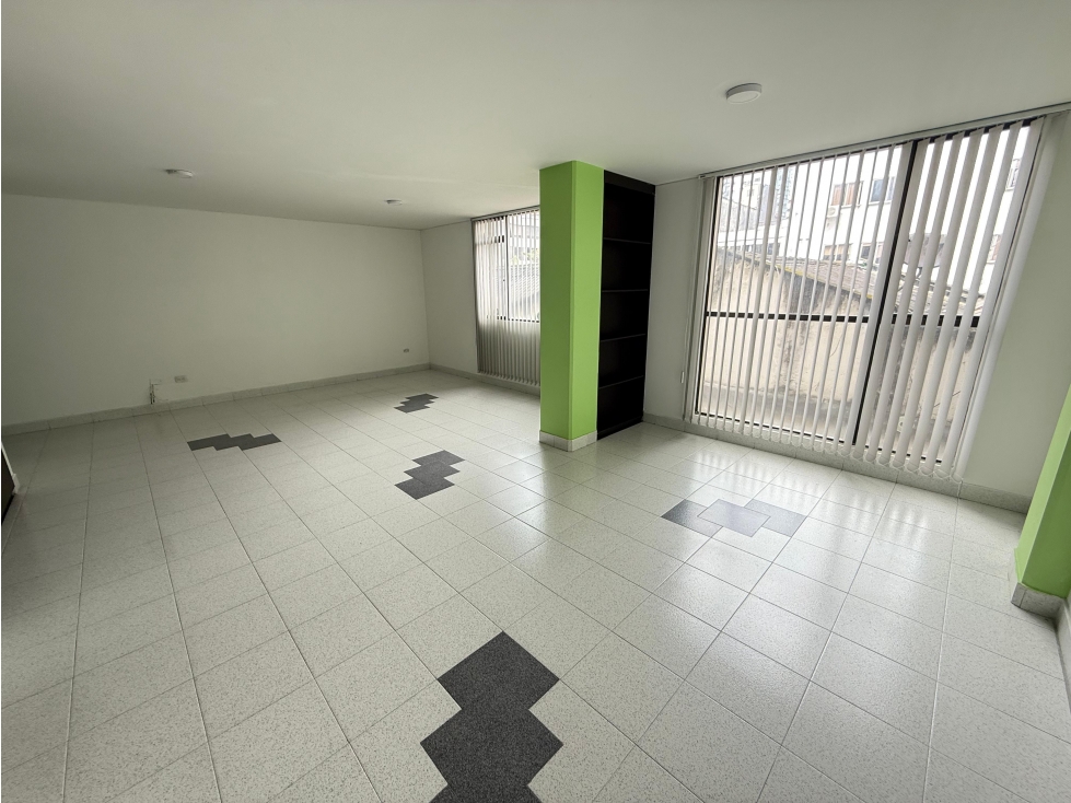 Apartamento en venta en Sector Plaza De Bolivar, Pereira · foto 5 de 17