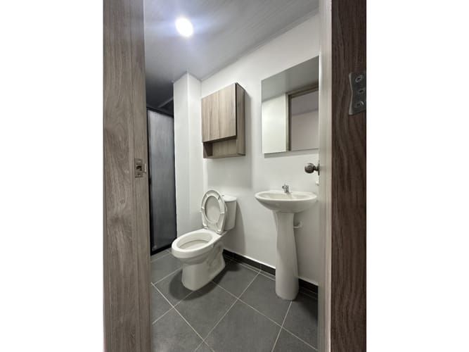 Edificio en venta en Primero De Febrero, Pereira, 295 m² · foto 9 de 11