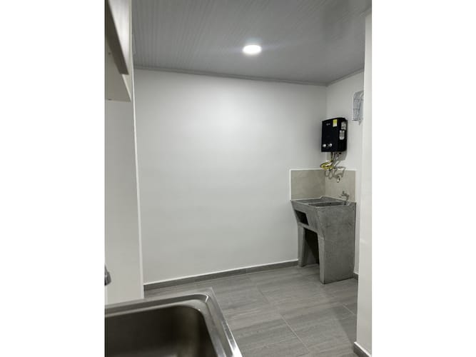 Edificio en venta en Primero De Febrero, Pereira, 295 m² · foto 11 de 11