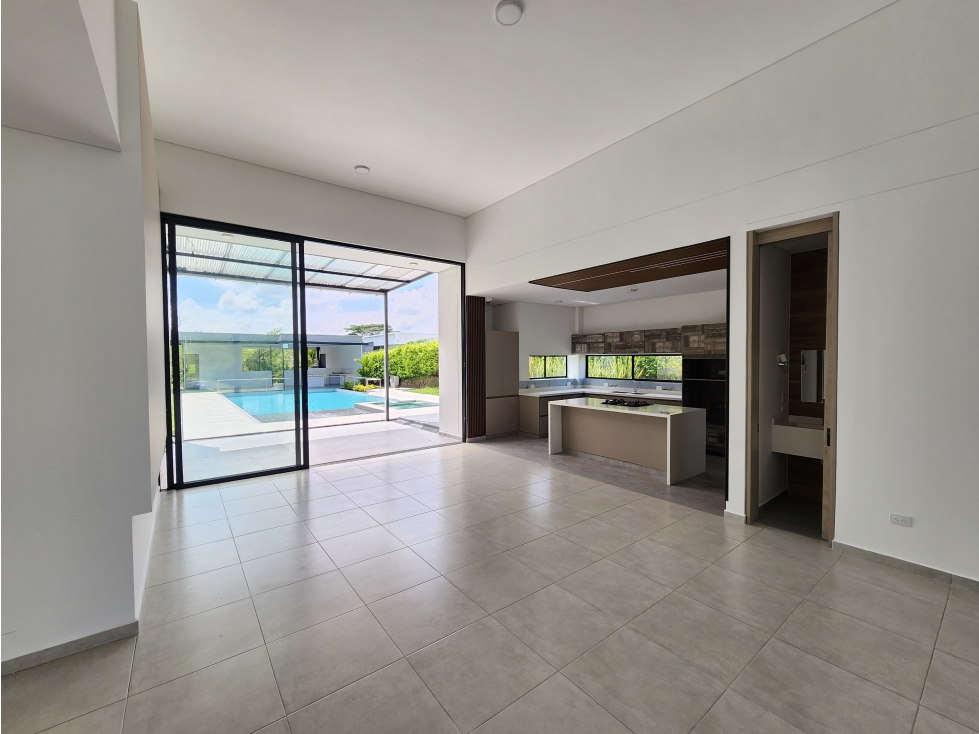 Casa en venta en Combia, Pereira · foto 3 de 24