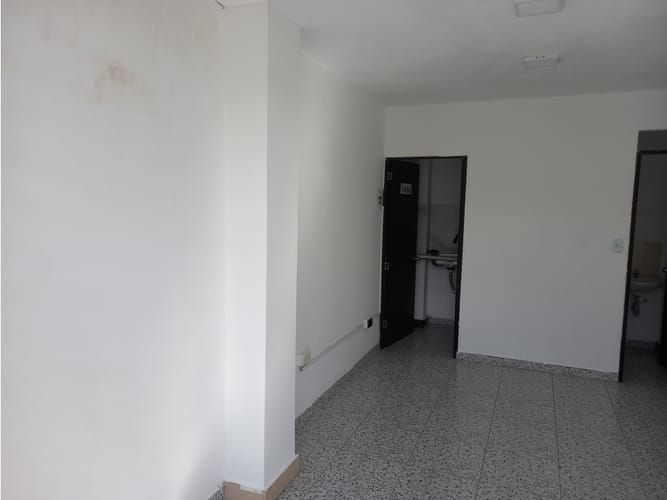 Local en venta en Providencia, Pereira, 20 m² · foto 2 de 3