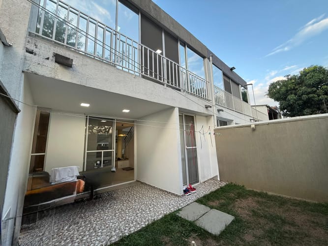 Casa de 3 alcobas en venta en El Castillo, Cali, 110 m² · foto 24 de 24