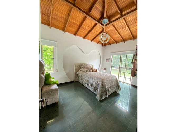 Casa de 4 alcobas en venta en Cerritos, Pereira, 1700 m² · foto 8 de 12