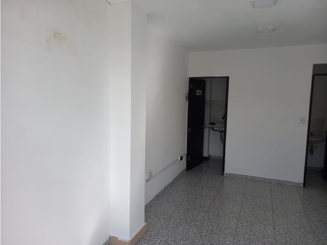 Local en venta en Providencia, Pereira, 21 m² · foto 4 de 8