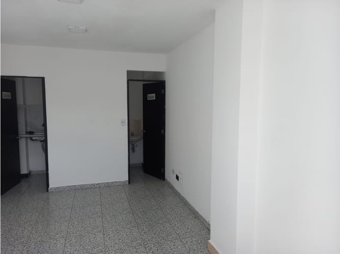 Local en venta en Providencia, Pereira, 21 m² · foto 5 de 8