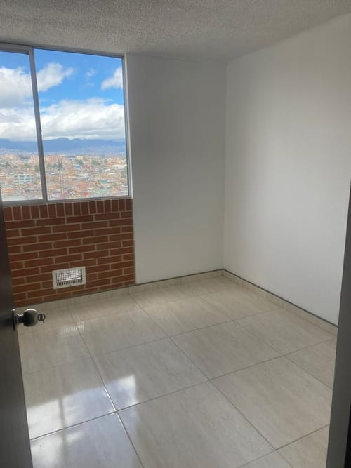 Apartamento en venta en Las Brisas, Bogotá · foto 5 de 18