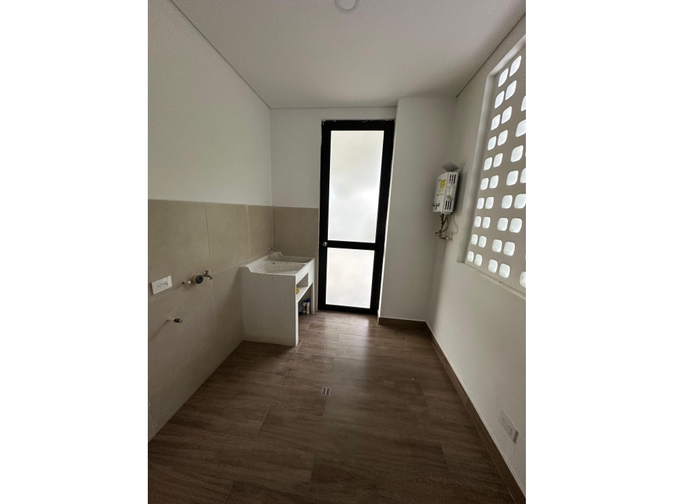 Casa en venta en Tribunas Corcega, Pereira · foto 20 de 24