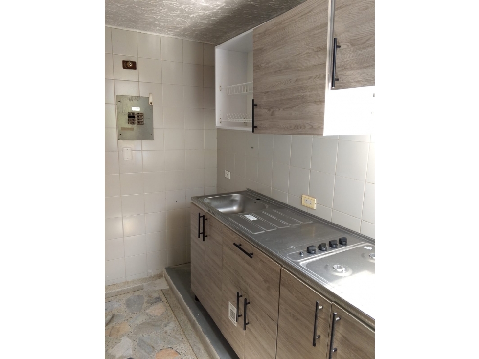 Apartamento en venta en Providencia, Pereira · foto 3 de 13