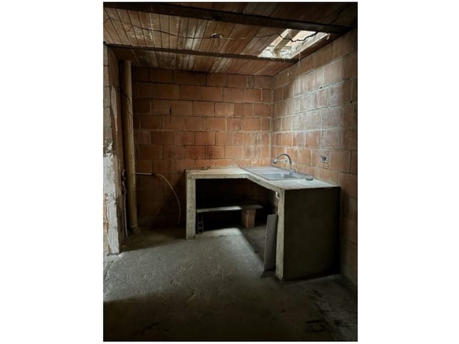 Casa de 3 alcobas en venta en Carlos Enrique Soto, Pereira, 80 m² · foto 9 de 11
