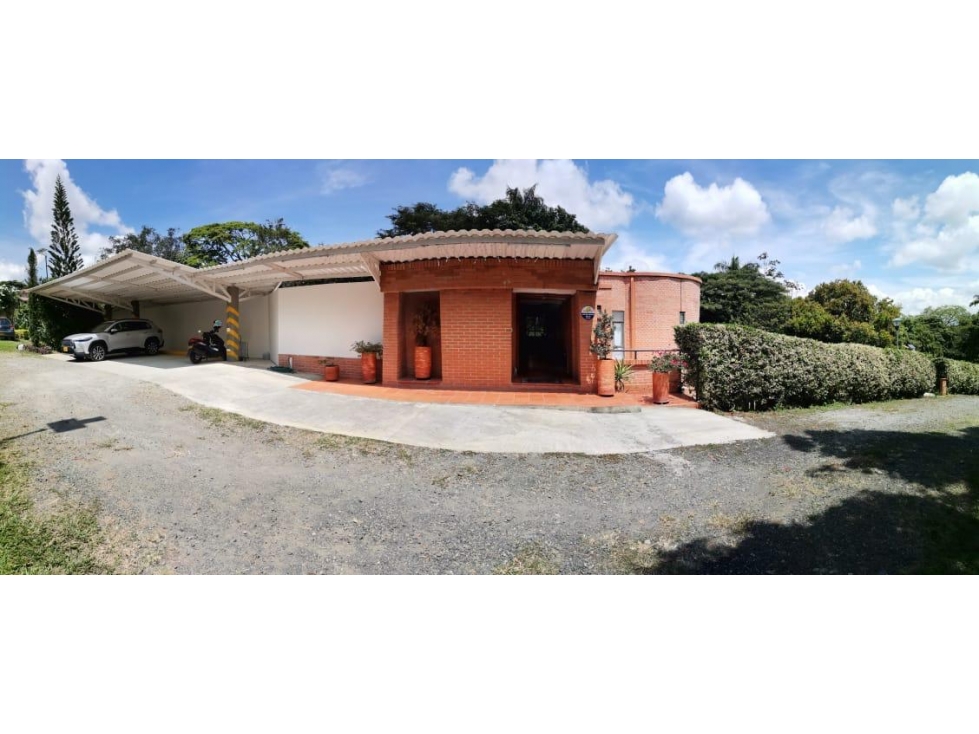 Casa en venta en Sector Lago Uribe, Pereira · foto 4 de 24