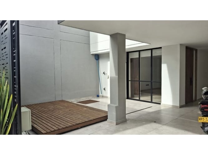 Casa de 4 alcobas en venta en Cerritos, Pereira, 168 m² · foto 4 de 19