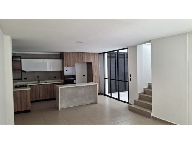 Casa de 4 alcobas en venta en Cerritos, Pereira, 168 m² · foto 6 de 19