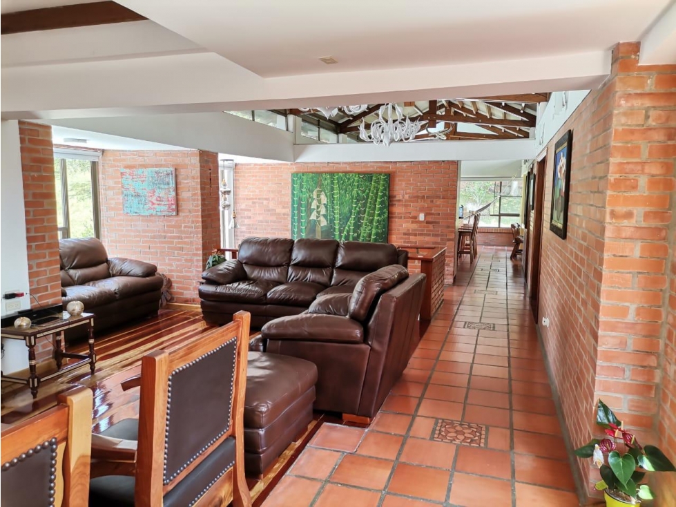Casa en venta en Sector Lago Uribe, Pereira · foto 6 de 24