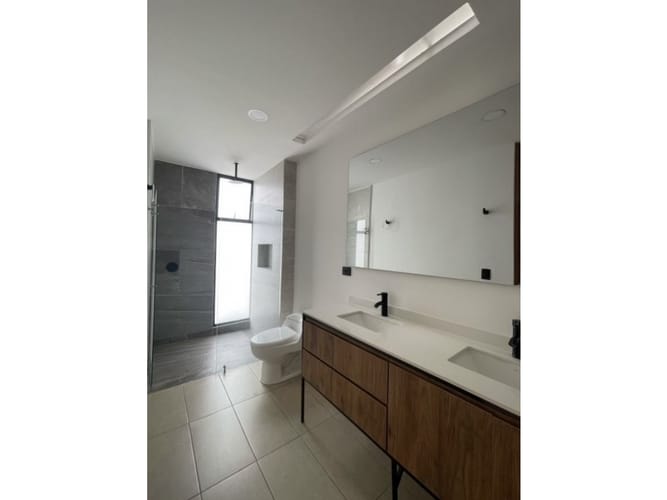 Casa de 4 alcobas en venta en Cerritos, Pereira, 168 m² · foto 14 de 19