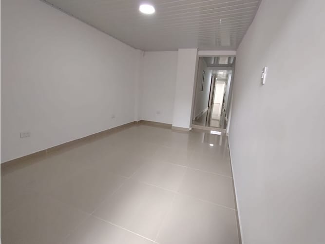 Apartamento de 2 alcobas en venta en Santa Ines, Pereira, 60 m² · foto 3 de 8