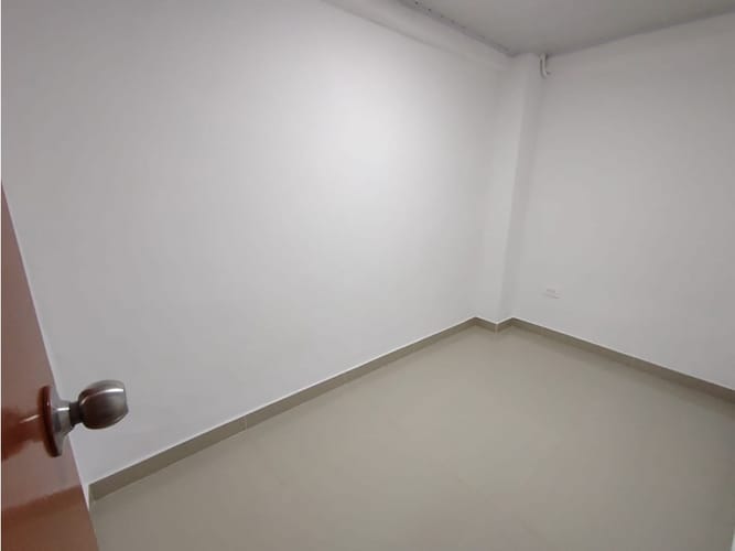 Apartamento de 2 alcobas en venta en Santa Ines, Pereira, 60 m² · foto 4 de 8