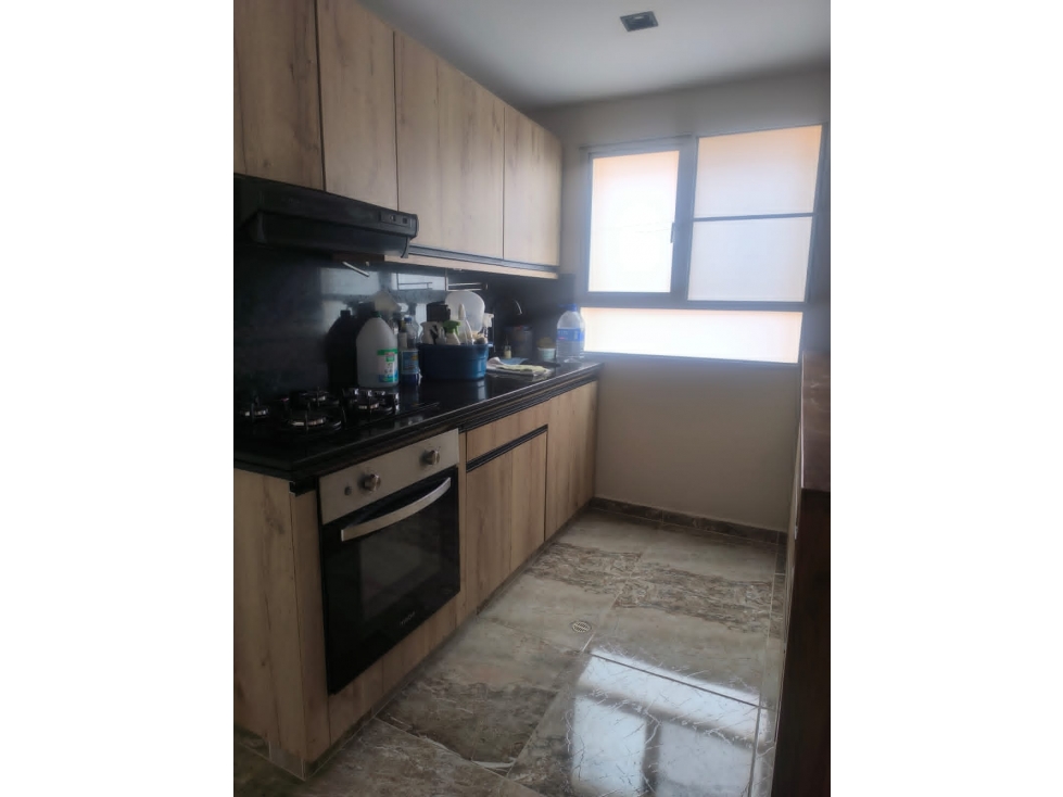 Apartamento en venta en Pinares, Pereira · foto 7 de 14